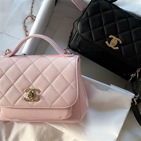 can you return chanel bags